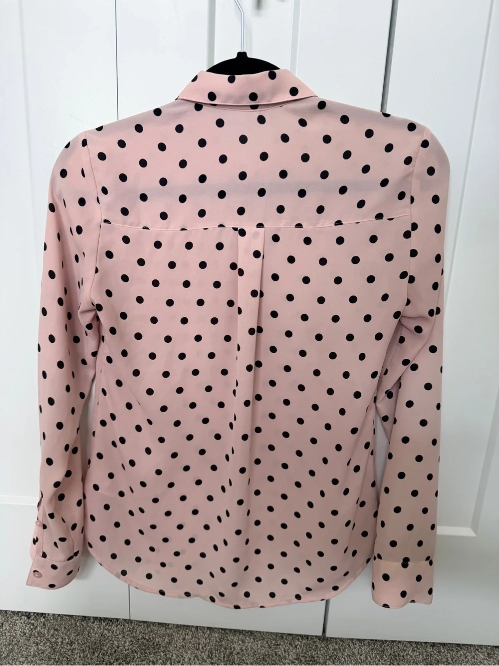 Express Portofino Pink and Black Polka Dot Blouse - Picture 2 of 6
